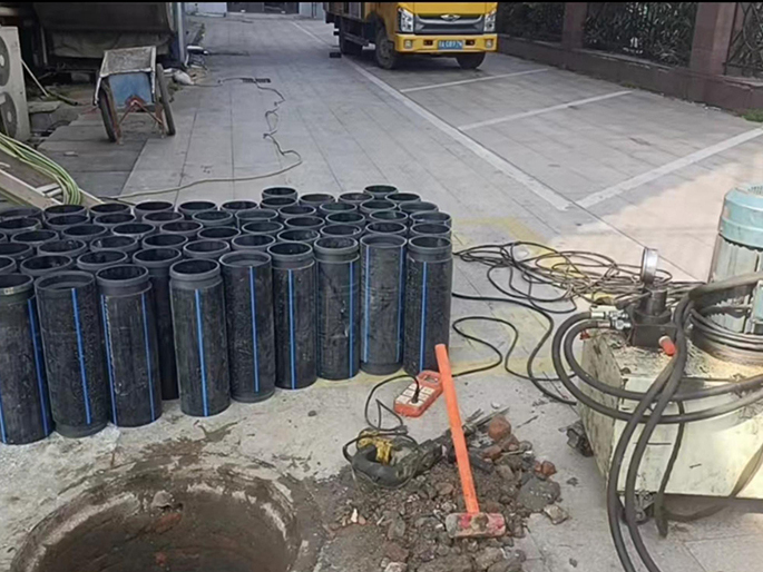 大武口PE置换管厂家 DN315置换管 非开挖管短管置换